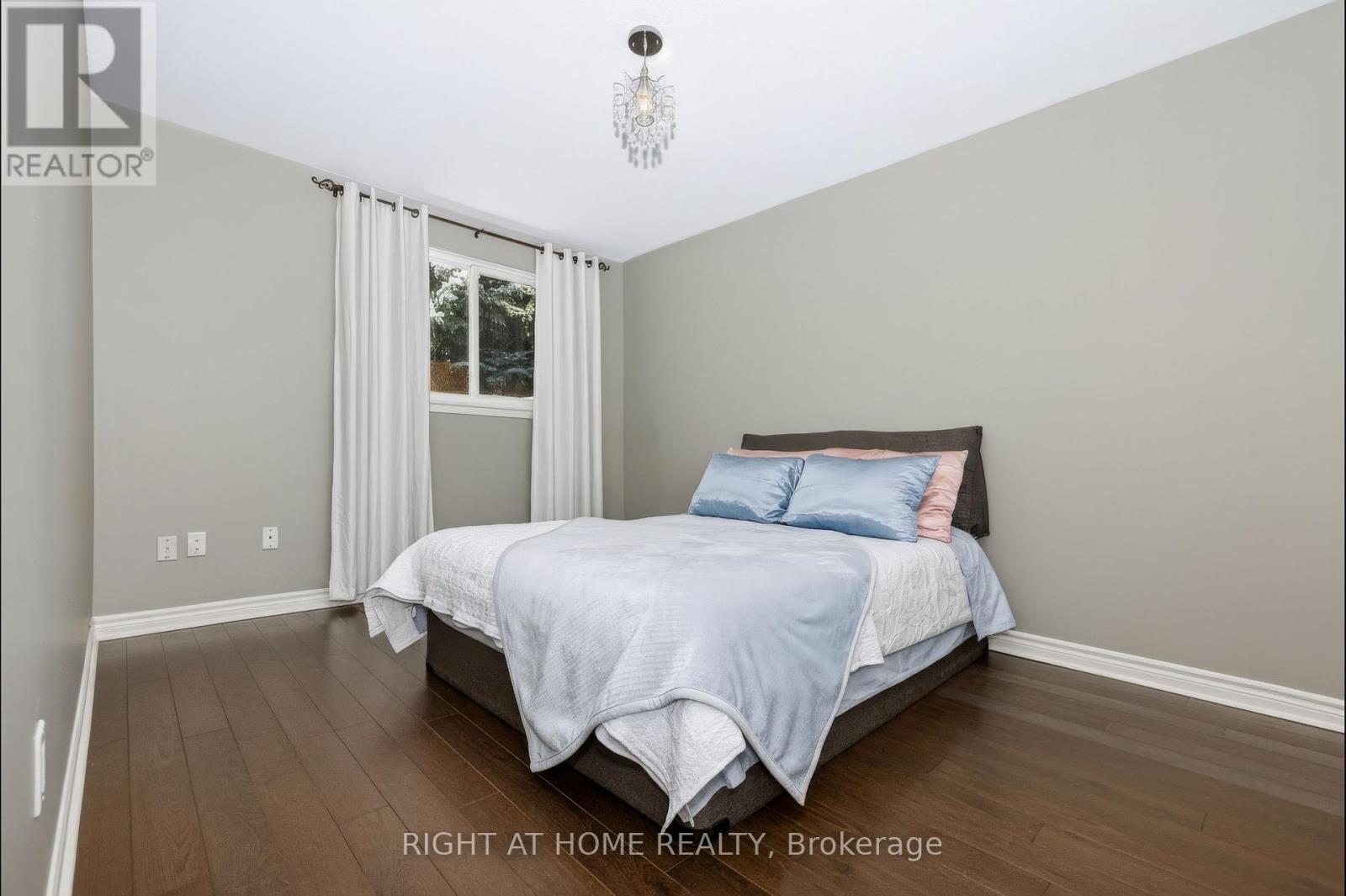 229 Britannia Avenue, Bradford West Gwillimbury (Bradford), Ontario  L3Z 1A4 - Photo 11 - N13740724