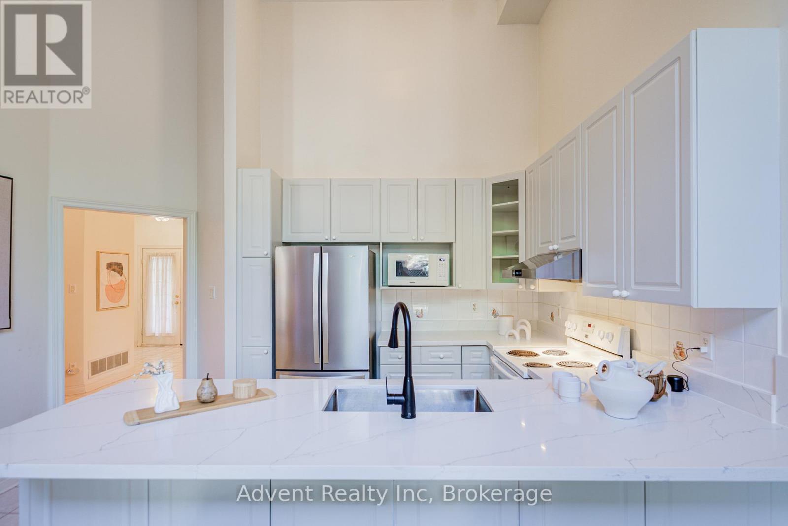 147 Frank Endean Road, Richmond Hill, Ontario  L4S 1S7 - Photo 7 - N13740790