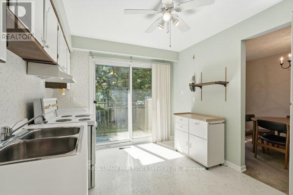 29 Silver Shadow Path, Toronto, Ontario  M9C 4Y2 - Photo 16 - W13740600