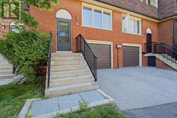29 Silver Shadow Path, Toronto, Ontario  M9C 4Y2 - Photo 6 - W13740600