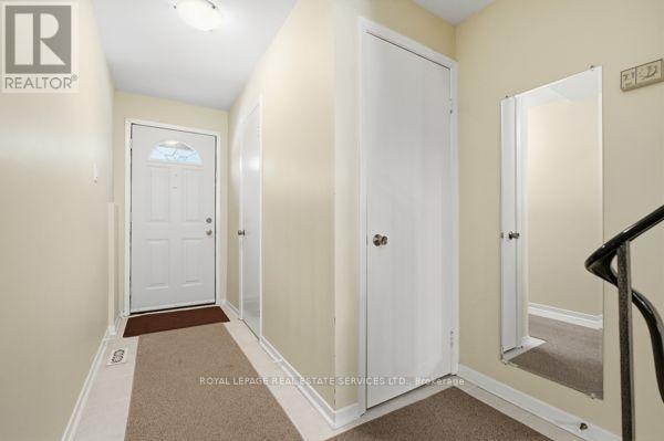 29 Silver Shadow Path, Toronto, Ontario  M9C 4Y2 - Photo 8 - W13740600