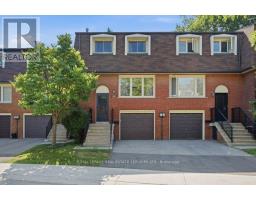 29 SILVER SHADOW PATH, Toronto, Ontario