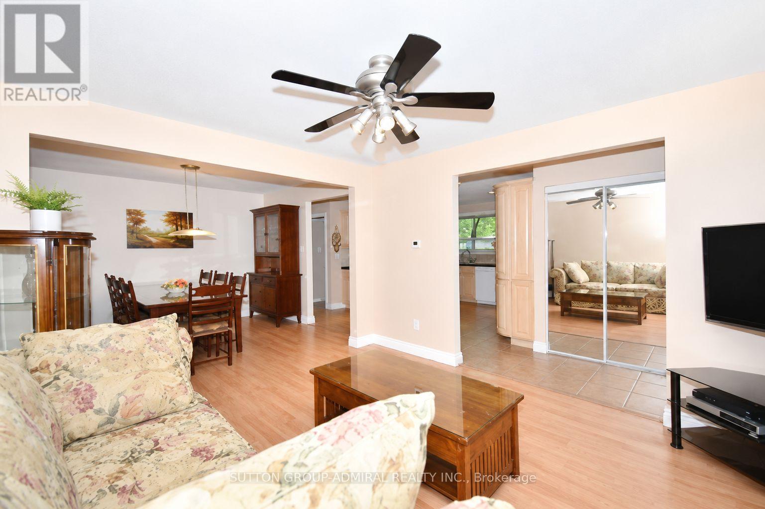 94 Sackville Street, Caledon, Ontario  L7E 1B8 - Photo 3 - W13740624