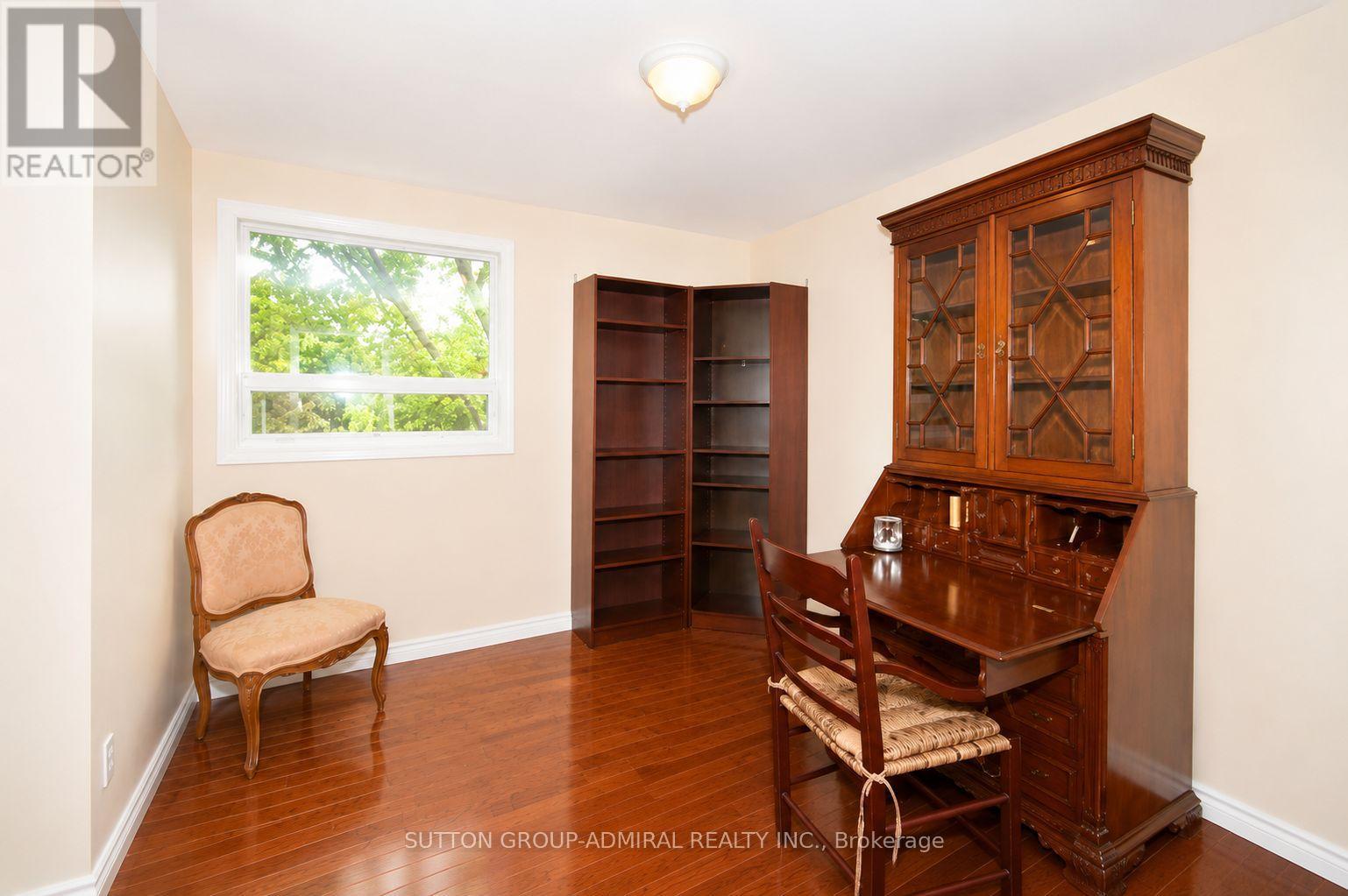 94 Sackville Street, Caledon, Ontario  L7E 1B8 - Photo 9 - W13740624