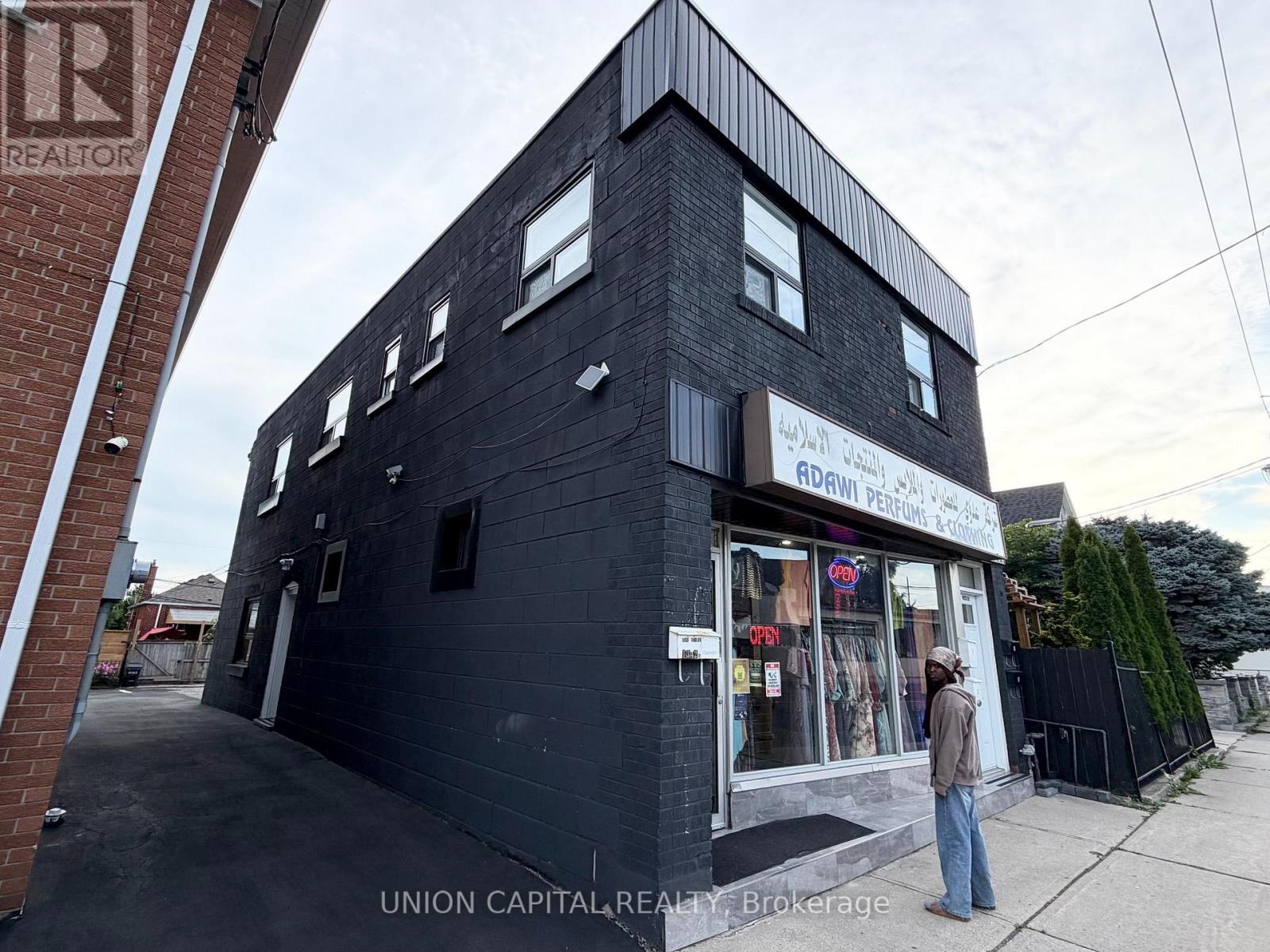 1342 Weston Road, Toronto, Ontario  M6M 4R5 - Photo 12 - W13740626