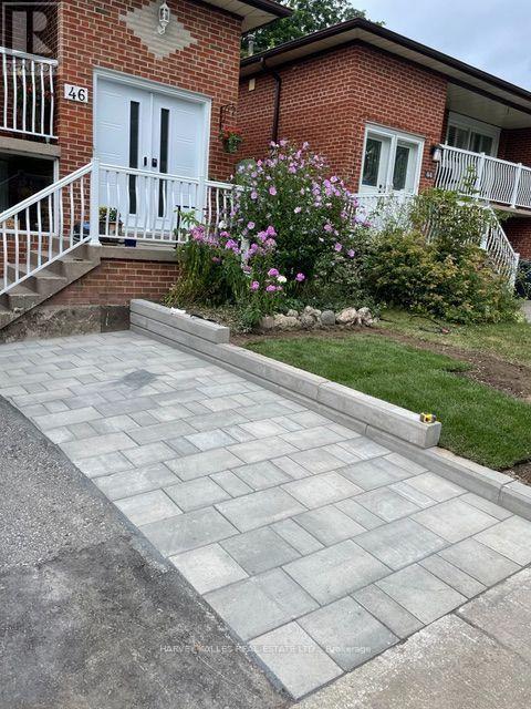 Main - 46 Locustwood Court, Brampton, Ontario  L6V 3C1 - Photo 1 - W13740644