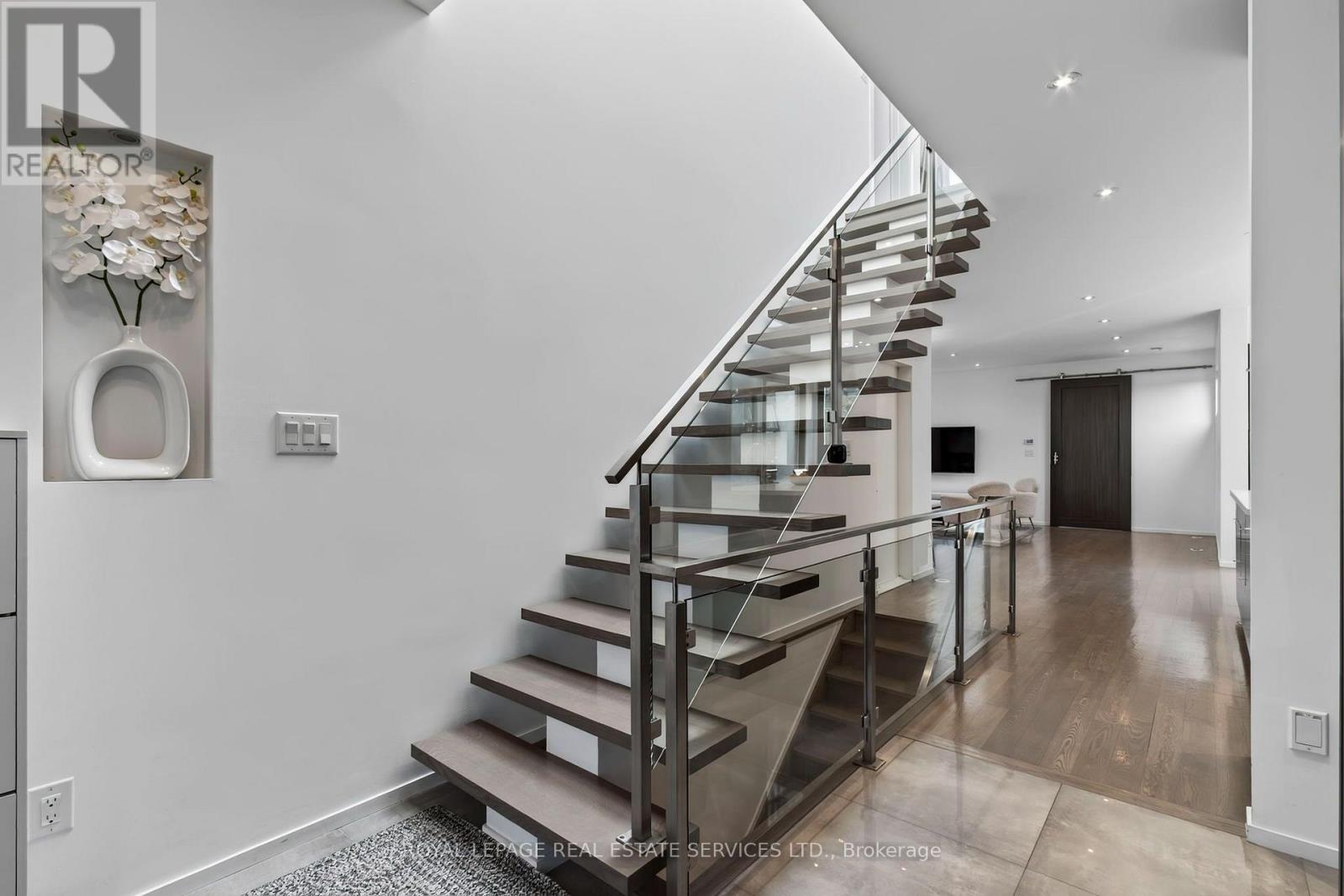 38 Stewart Street, Oakville, Ontario  L6K 1X5 - Photo 25 - W13740662
