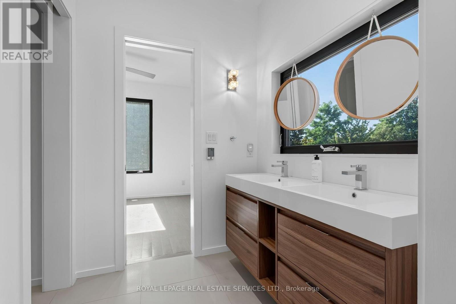 38 Stewart Street, Oakville, Ontario  L6K 1X5 - Photo 31 - W13740662