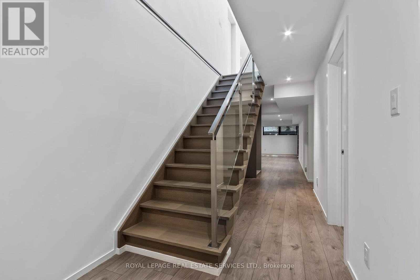 38 Stewart Street, Oakville, Ontario  L6K 1X5 - Photo 34 - W13740662