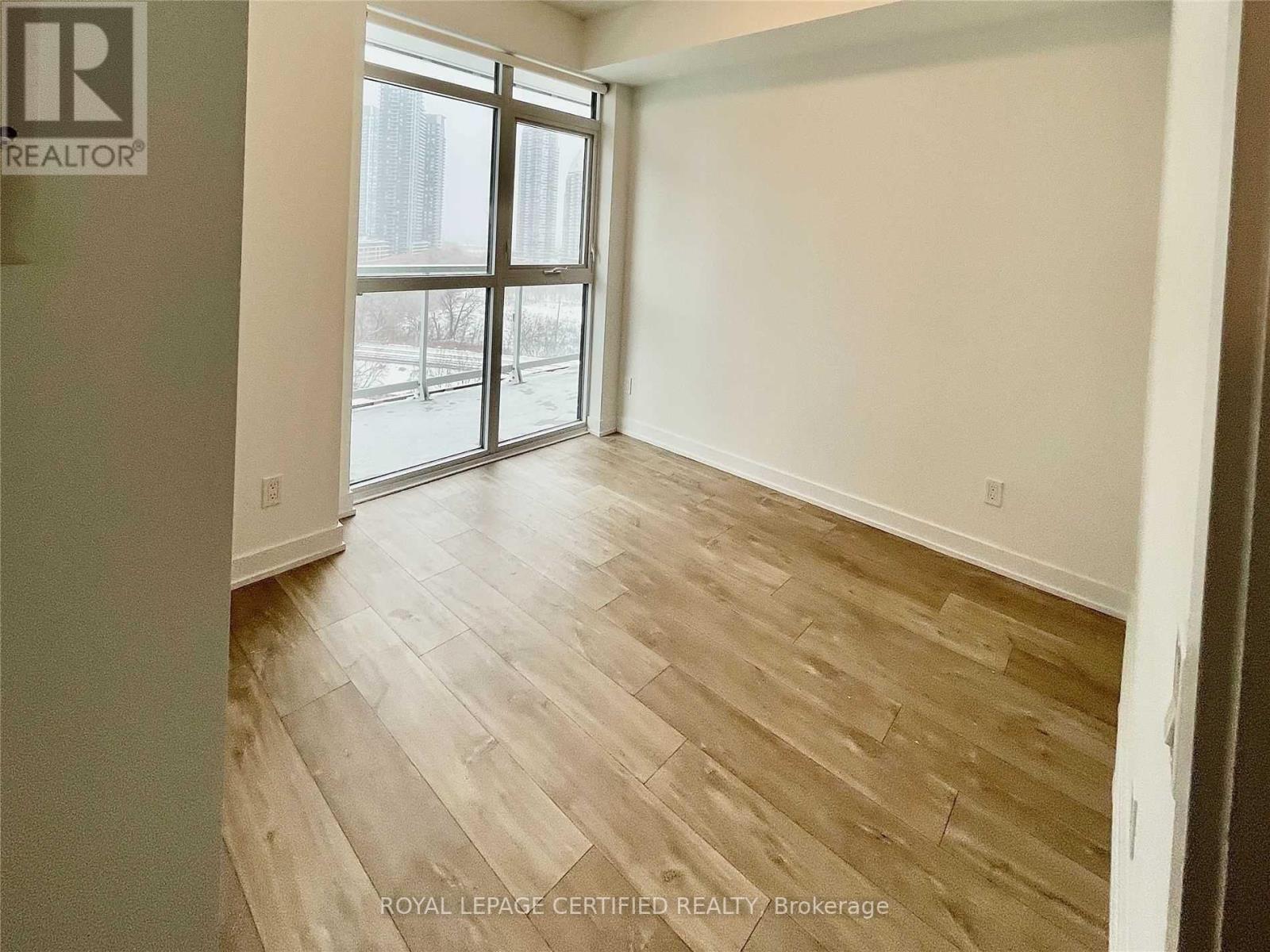 1015 - 251 Manitoba Street, Toronto, Ontario  M8Y 4G9 - Photo 9 - W13740780