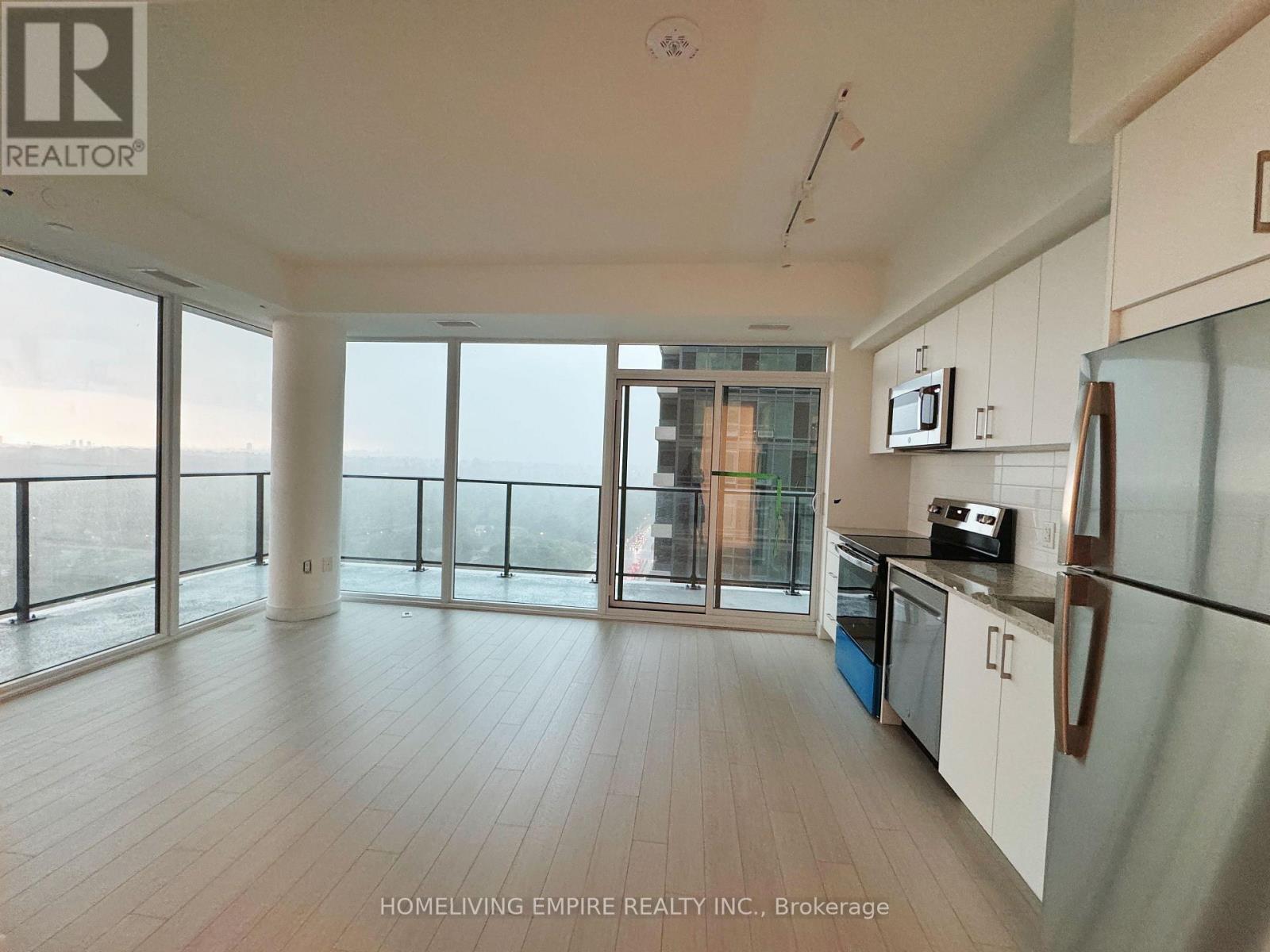 1915 - 4010 Eglinton Avenue W, Toronto, Ontario  M9A 0G5 - Photo 2 - W13740810
