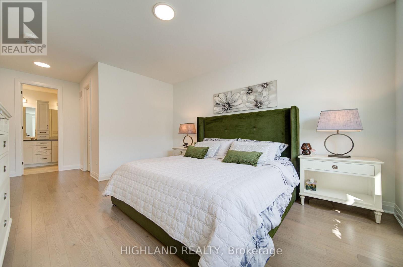 3153 John Mckay Boulevard, Oakville, Ontario  L6H 8A8 - Photo 10 - W13740816