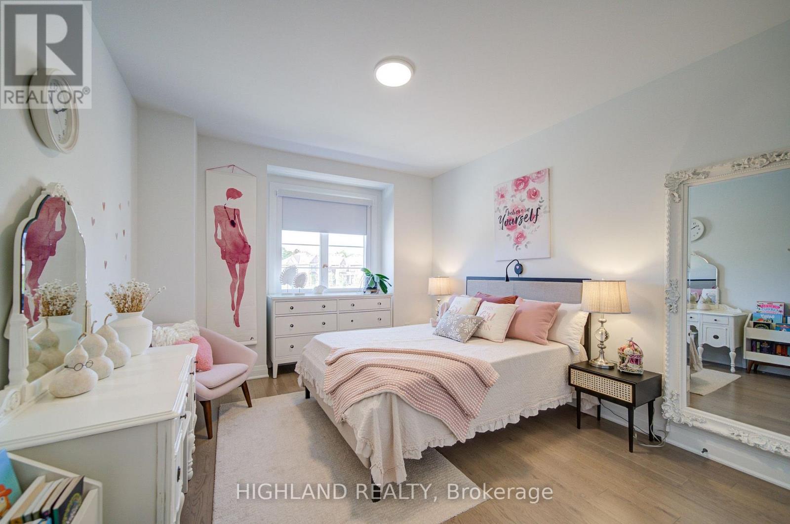 3153 John Mckay Boulevard, Oakville, Ontario  L6H 8A8 - Photo 12 - W13740816