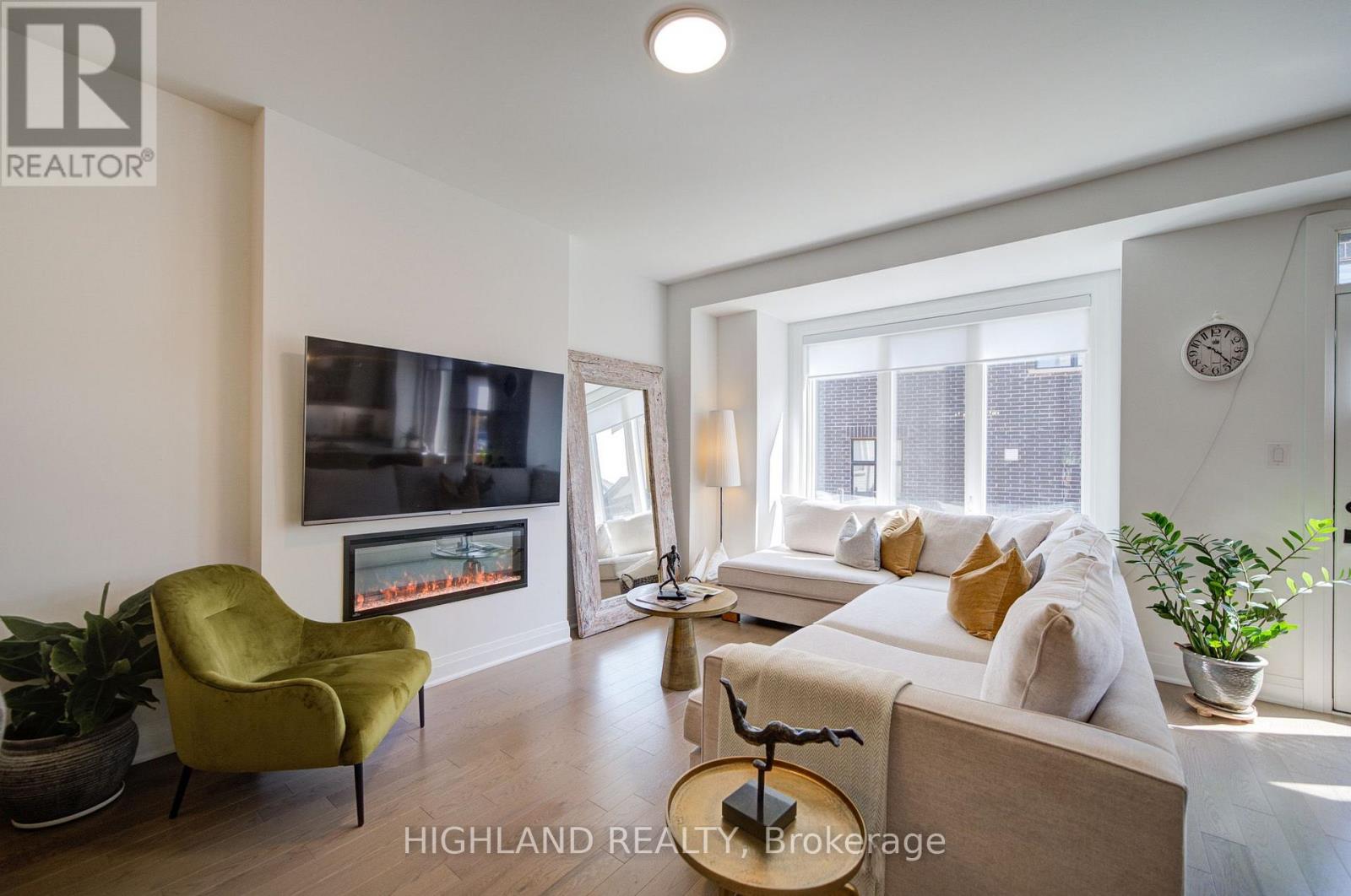 3153 John Mckay Boulevard, Oakville, Ontario  L6H 8A8 - Photo 6 - W13740816