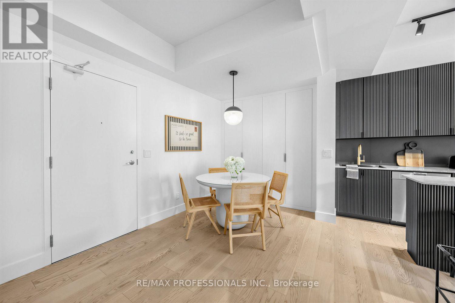402 - 155 Legion Road N, Toronto, Ontario  M8Y 0A7 - Photo 11 - W13740834