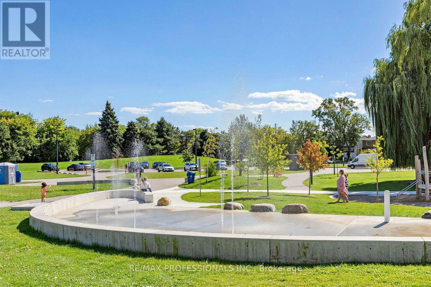 402 - 155 Legion Road N, Toronto, Ontario  M8Y 0A7 - Photo 25 - W13740834