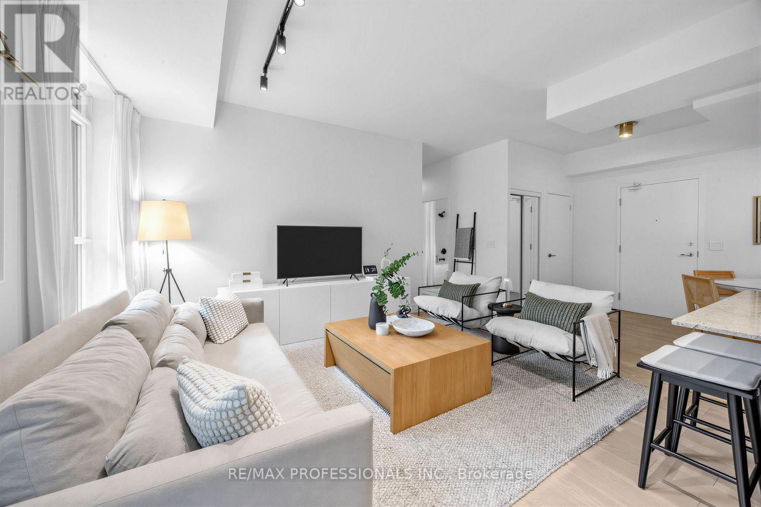 402 - 155 Legion Road N, Toronto, Ontario  M8Y 0A7 - Photo 5 - W13740834