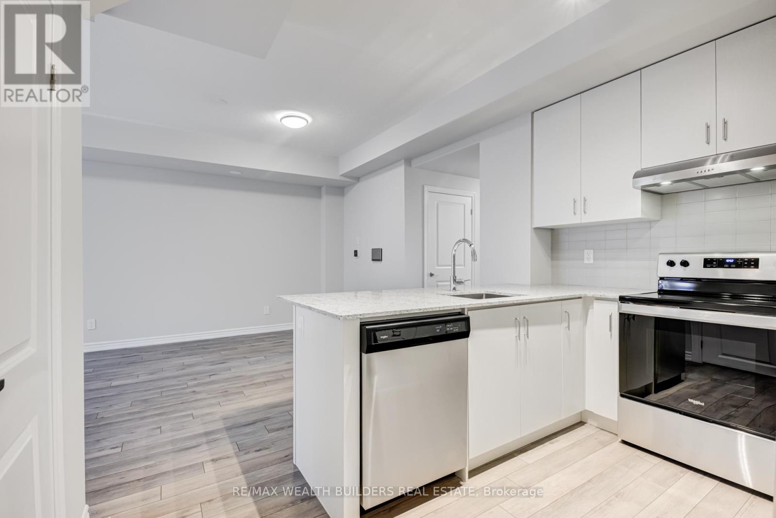204b-06 - 349 Wheat Boom Drive W, Oakville, Ontario L6H 7X5 - Photo 12 - W13740850