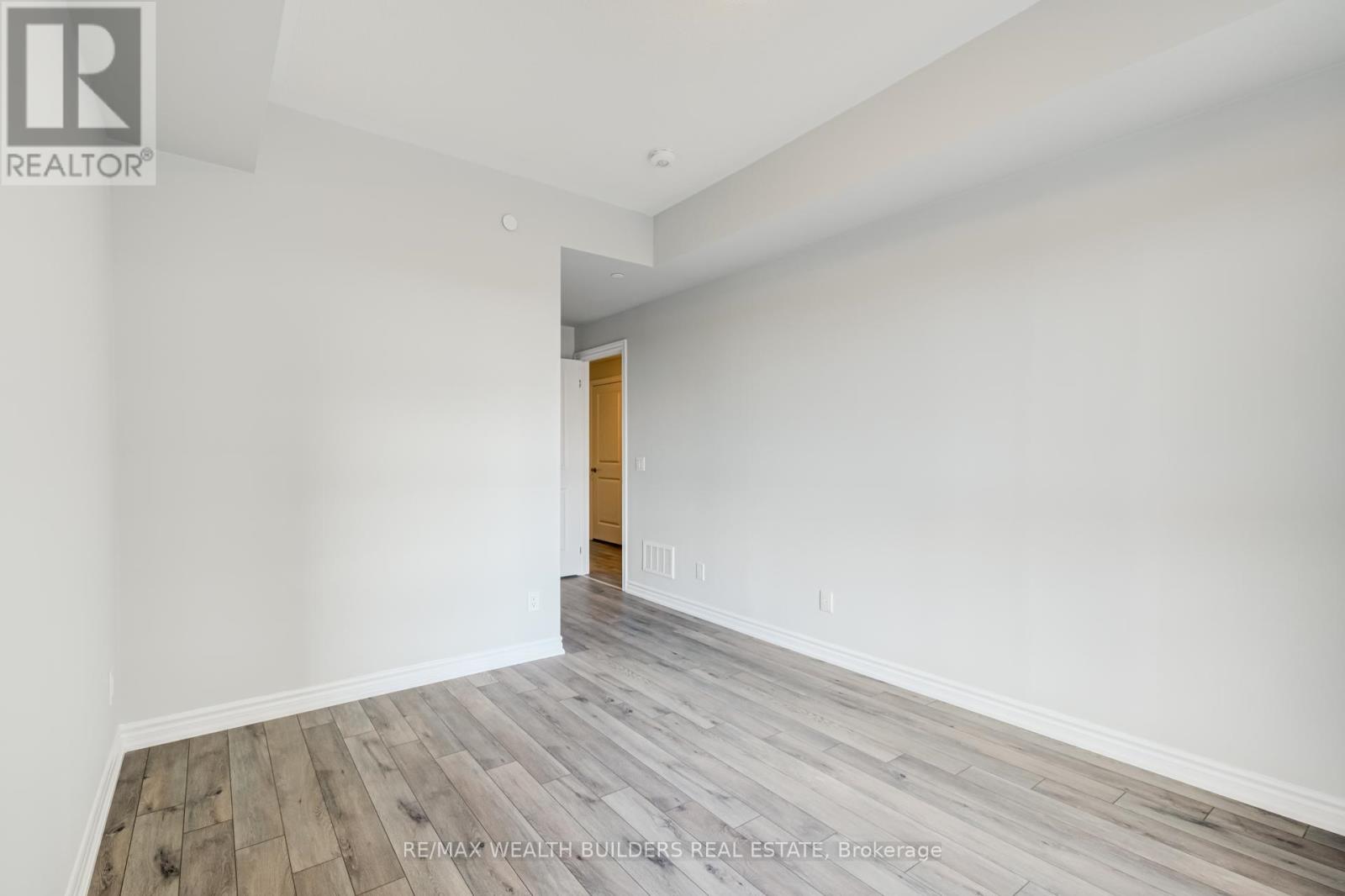 204b-06 - 349 Wheat Boom Drive W, Oakville, Ontario L6H 7X5 - Photo 21 - W13740850