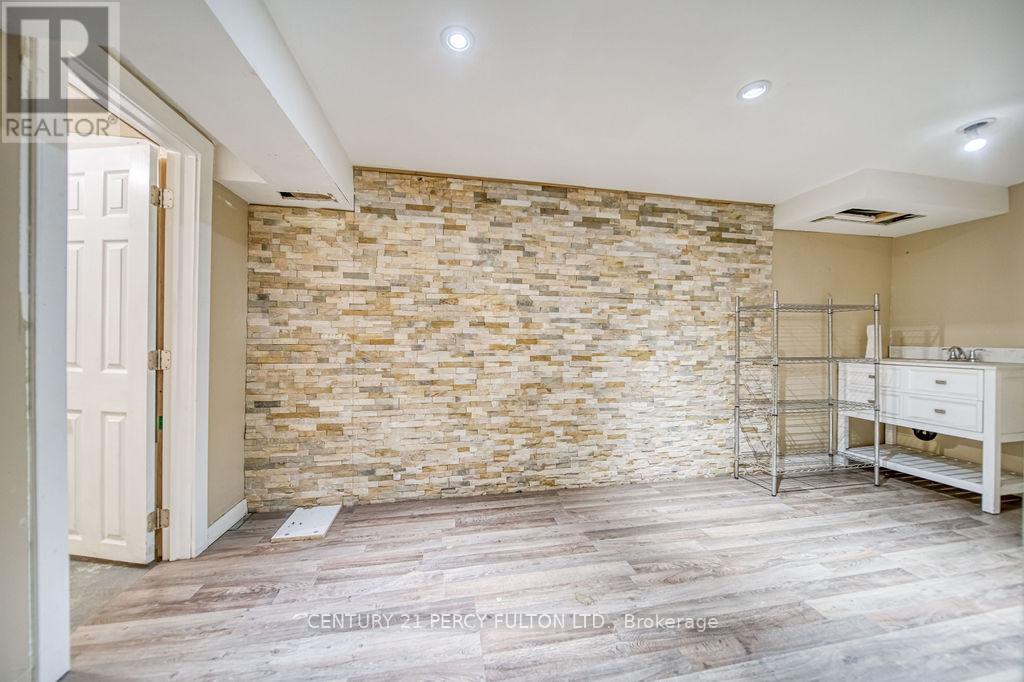 1606 Queen Street W, Toronto, Ontario  M6R 1A8 - Photo 22 - W13740880