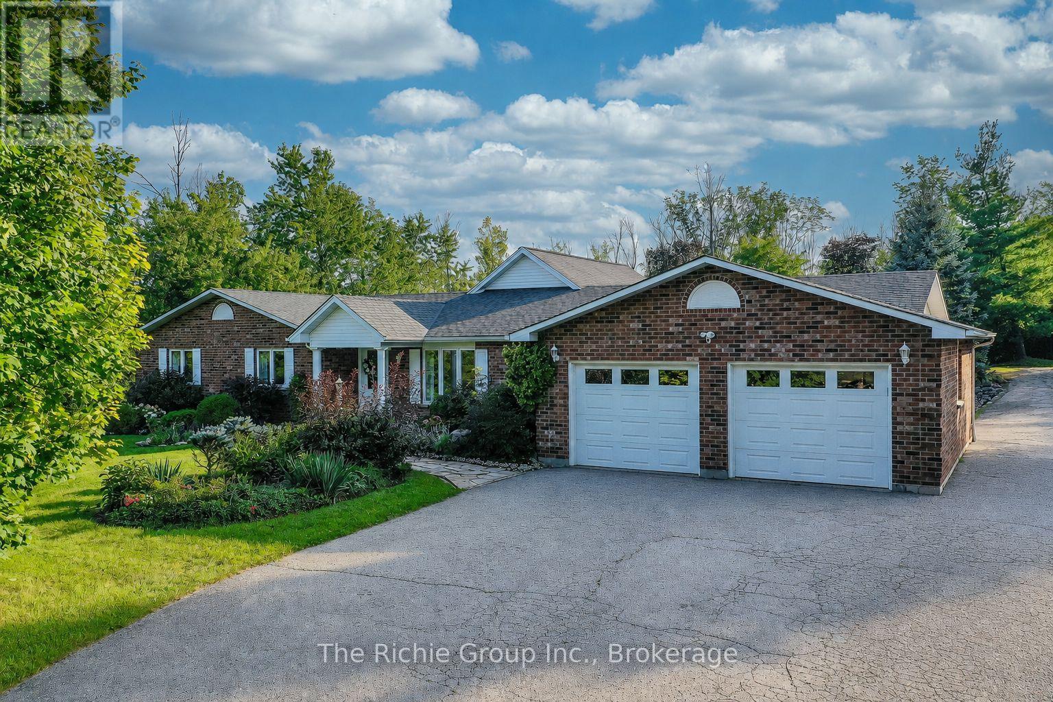 14198 Heritage Road, Caledon, Ontario  L7C 1T6 - Photo 3 - W13740894