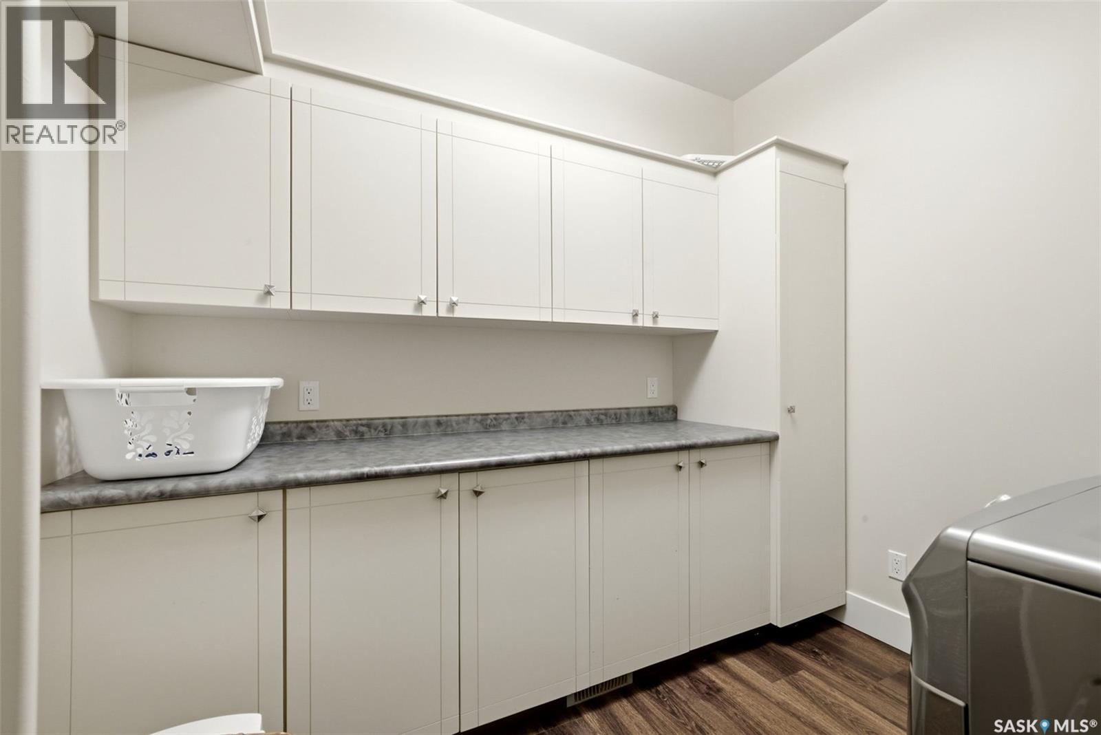 2435 Linner Bay, Regina, Saskatchewan  S4V 1K3 - Photo 59 - SK047337