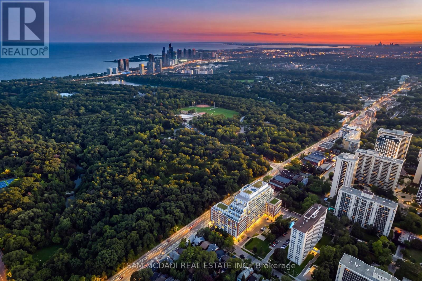 817 - 1830 BLOOR STREET W, Toronto, Ontario