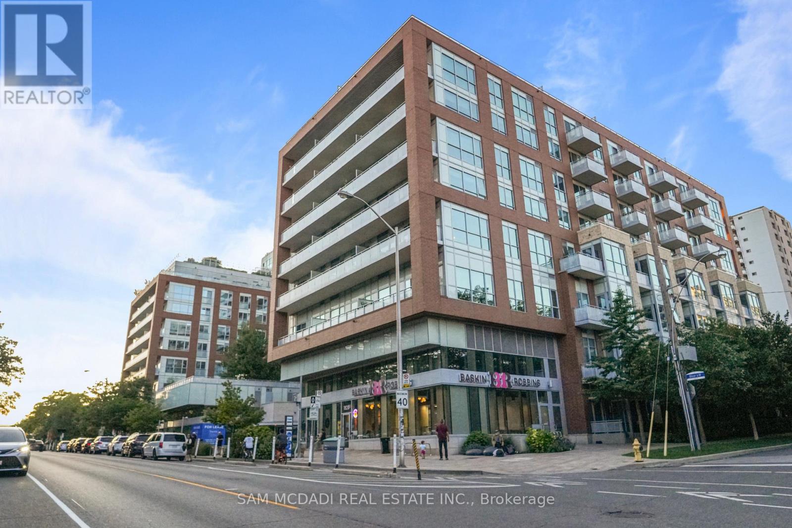 817 - 1830 Bloor Street W, Toronto, Ontario  M6P 0A2 - Photo 27 - W13739138