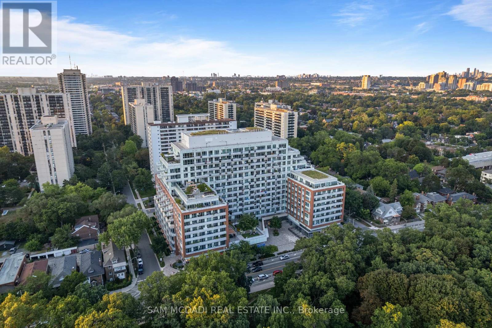 817 - 1830 Bloor Street W, Toronto, Ontario  M6P 0A2 - Photo 31 - W13739138