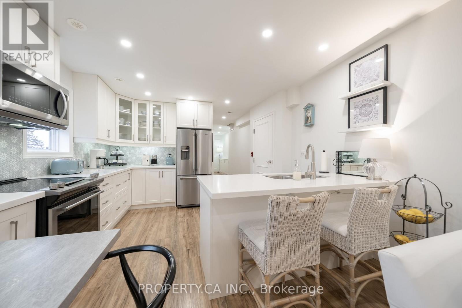 8 - 963 Avenue Road, Toronto, Ontario  M5P 2K9 - Photo 16 - C13740510