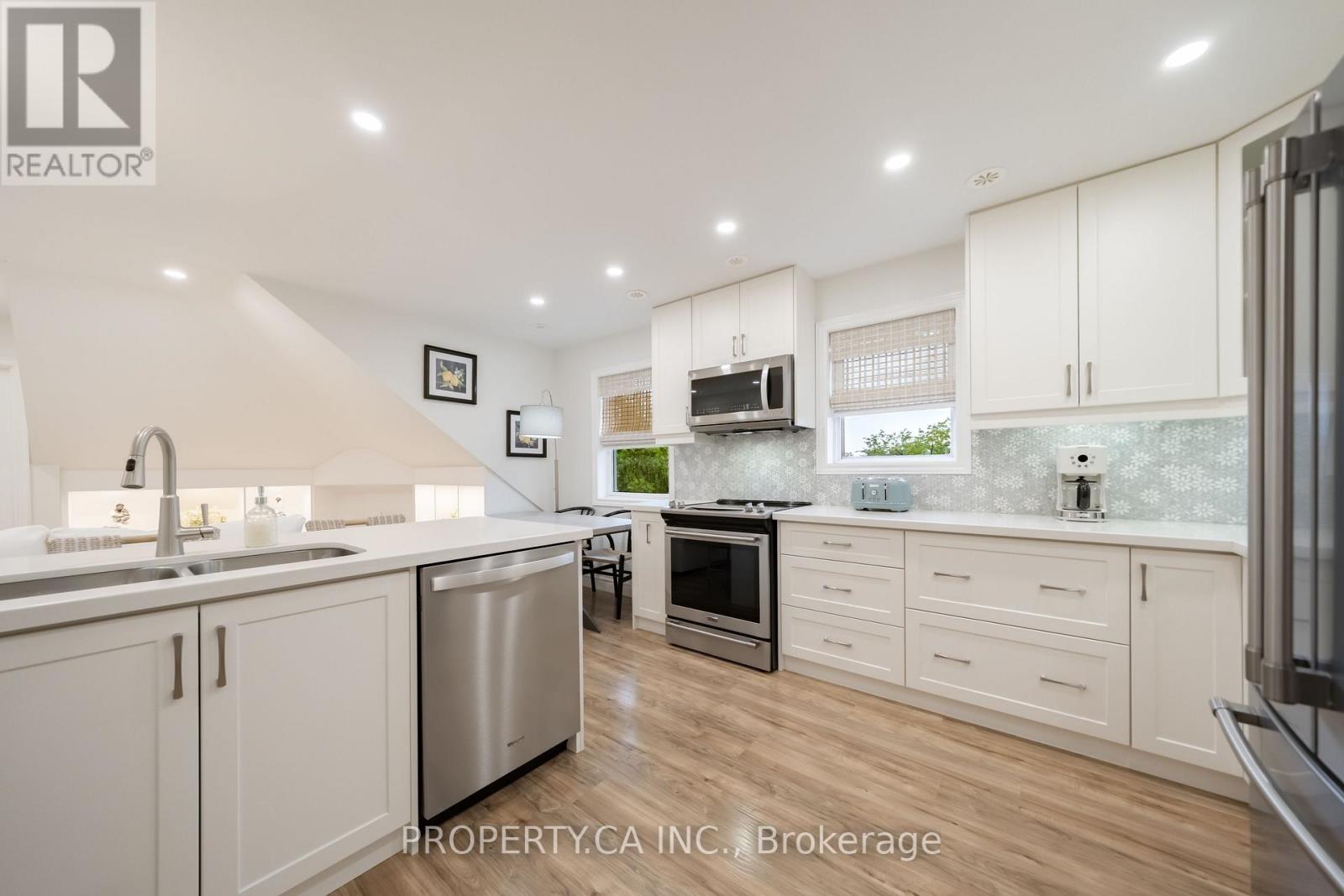 8 - 963 Avenue Road, Toronto, Ontario  M5P 2K9 - Photo 4 - C13740510
