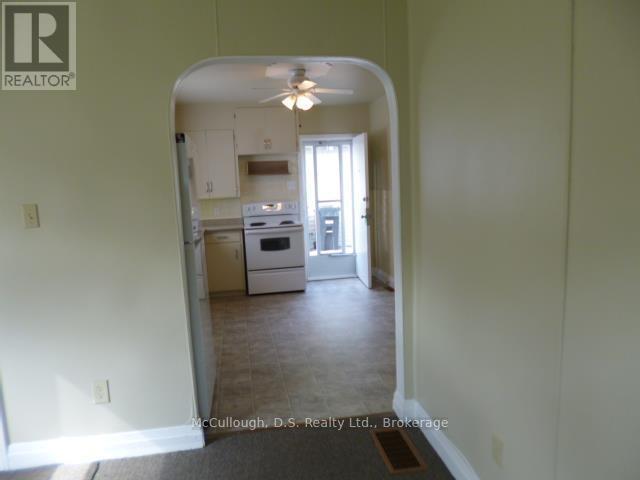 458 & 460 Egan Street, Thunder Bay, Ontario  P7A 2X5 - Photo 5 - X13725872
