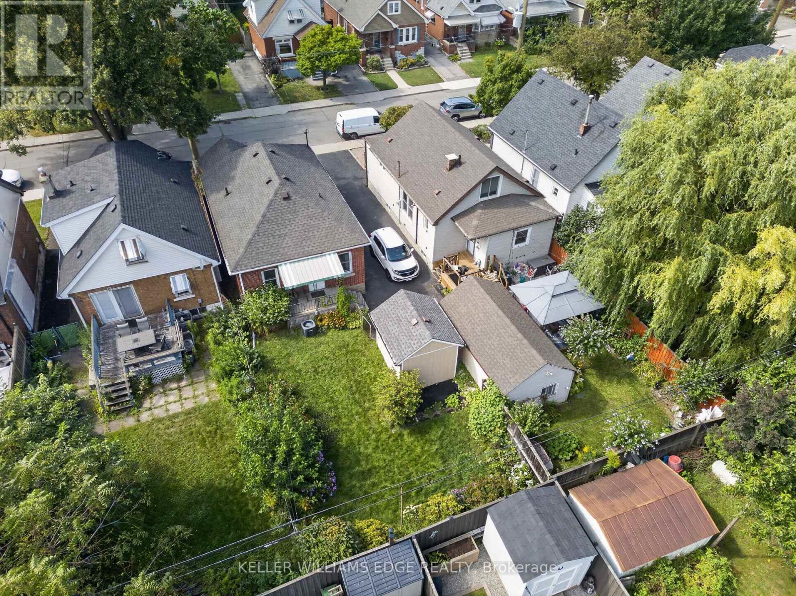 30 Barons Avenue N, Hamilton, Ontario  L8H 5A2 - Photo 2 - X13740640