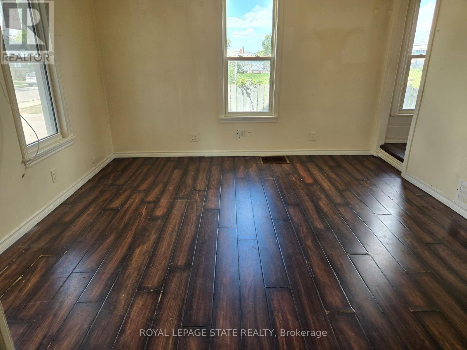 144 Burgar Street, Welland, Ontario  L3B 2S8 - Photo 8 - X13740714