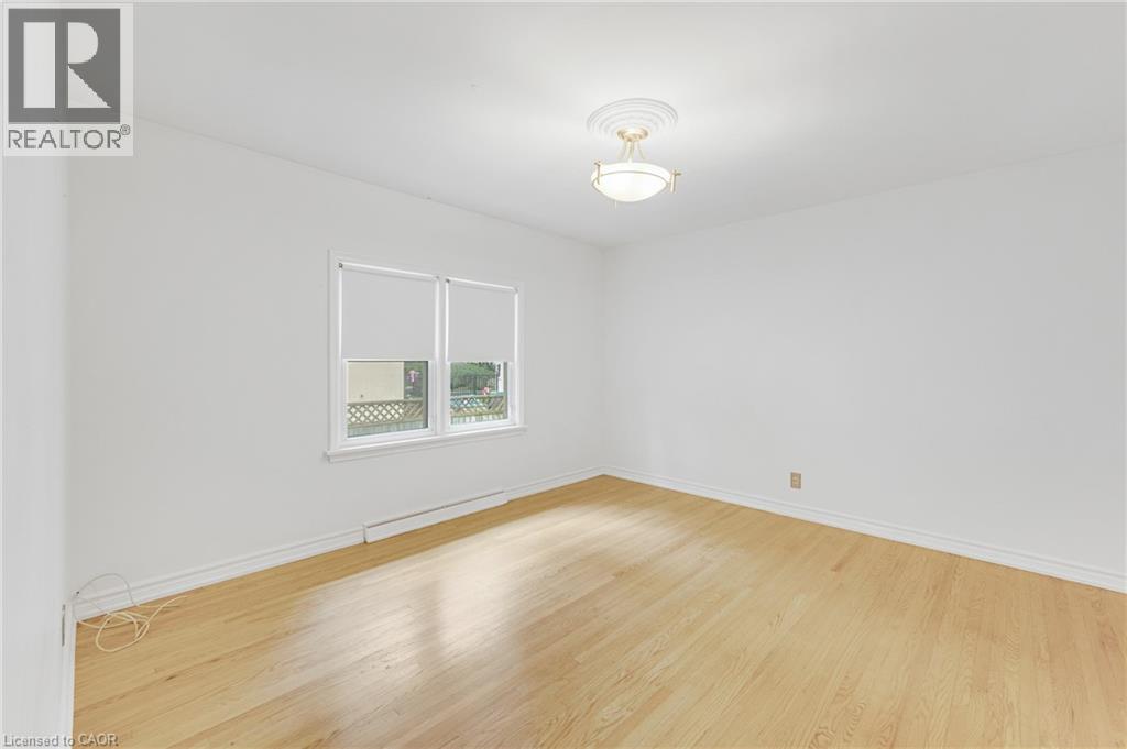 374 Spruce Street, Oakville, Ontario  L6J 2H3 - Photo 19 - 40859025