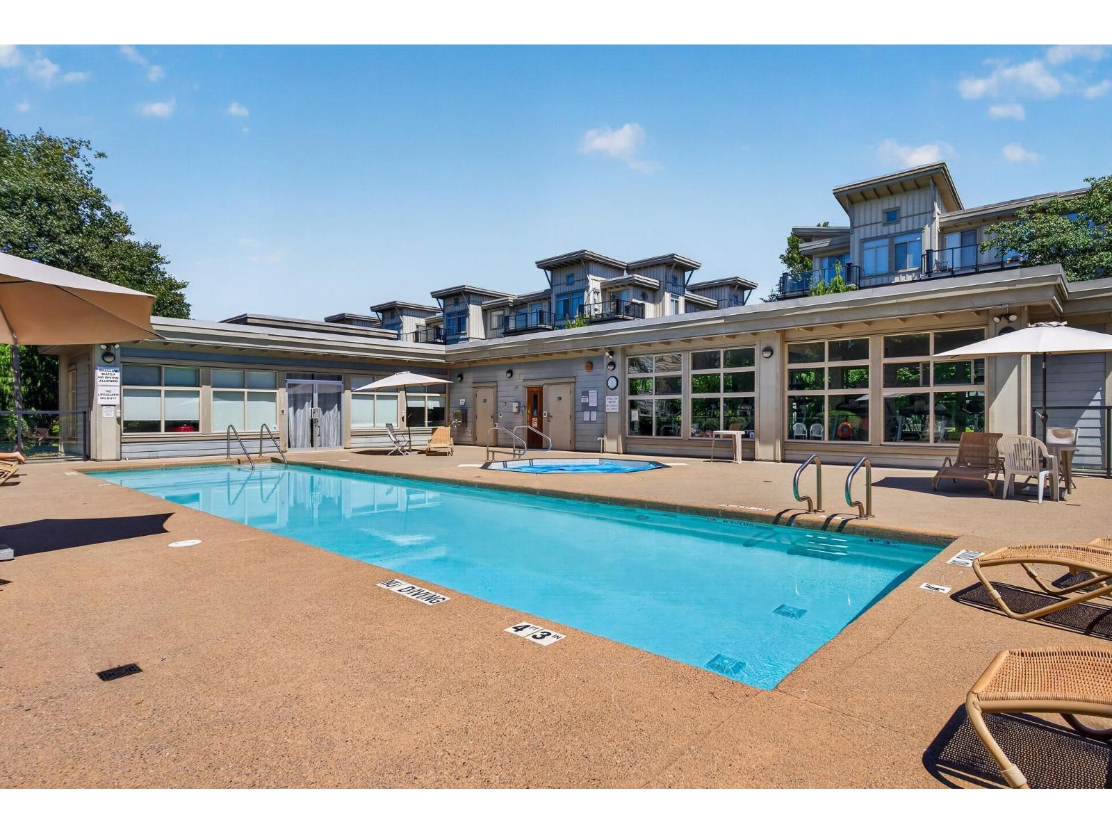 405 15385 101a Avenue, Surrey, British Columbia  V3R 0B4 - Photo 7 - R3140297