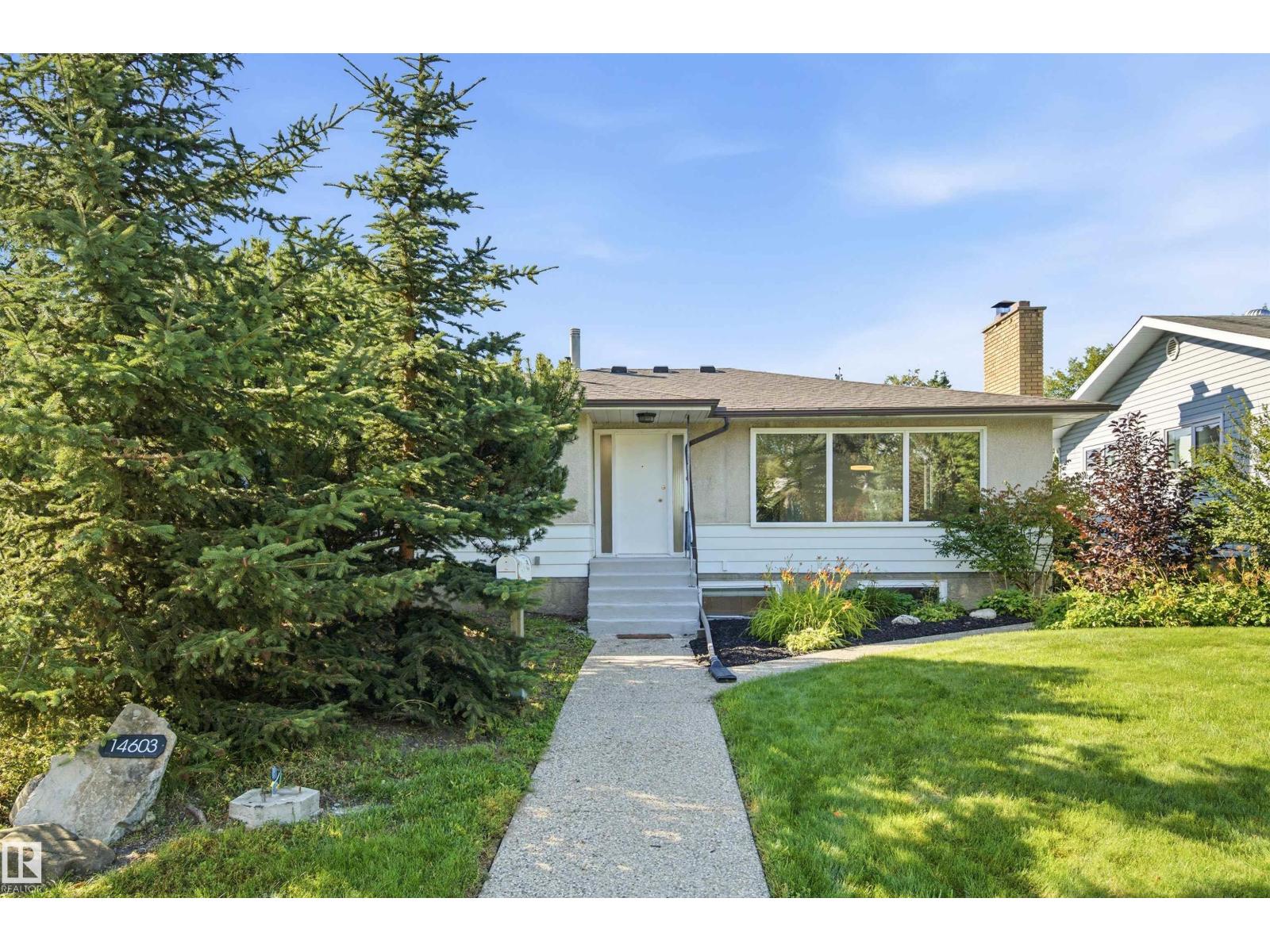 14603 88 Av Nw, Edmonton, Alberta  T5R 4J7 - Photo 1 - E4506815