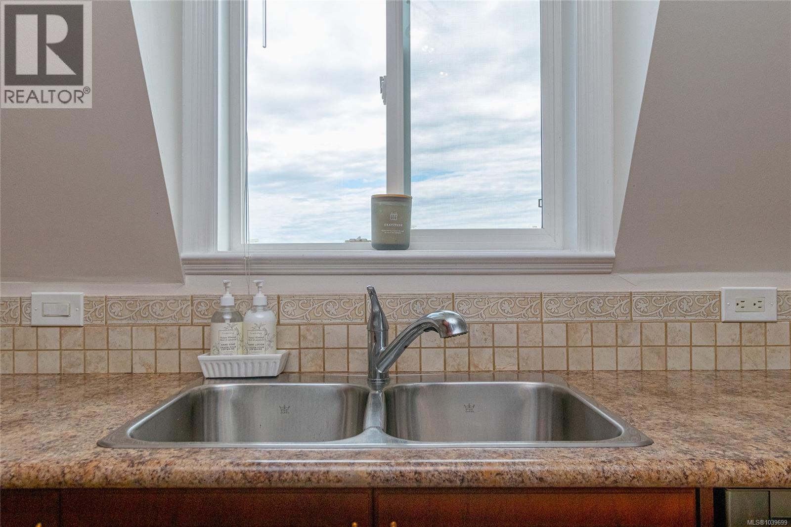 406 4536 Viewmont Ave, Saanich, British Columbia  V8Z 5L2 - Photo 8 - 1039699