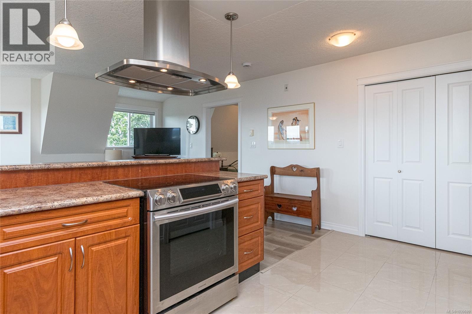 406 4536 Viewmont Ave, Saanich, British Columbia  V8Z 5L2 - Photo 12 - 1039699