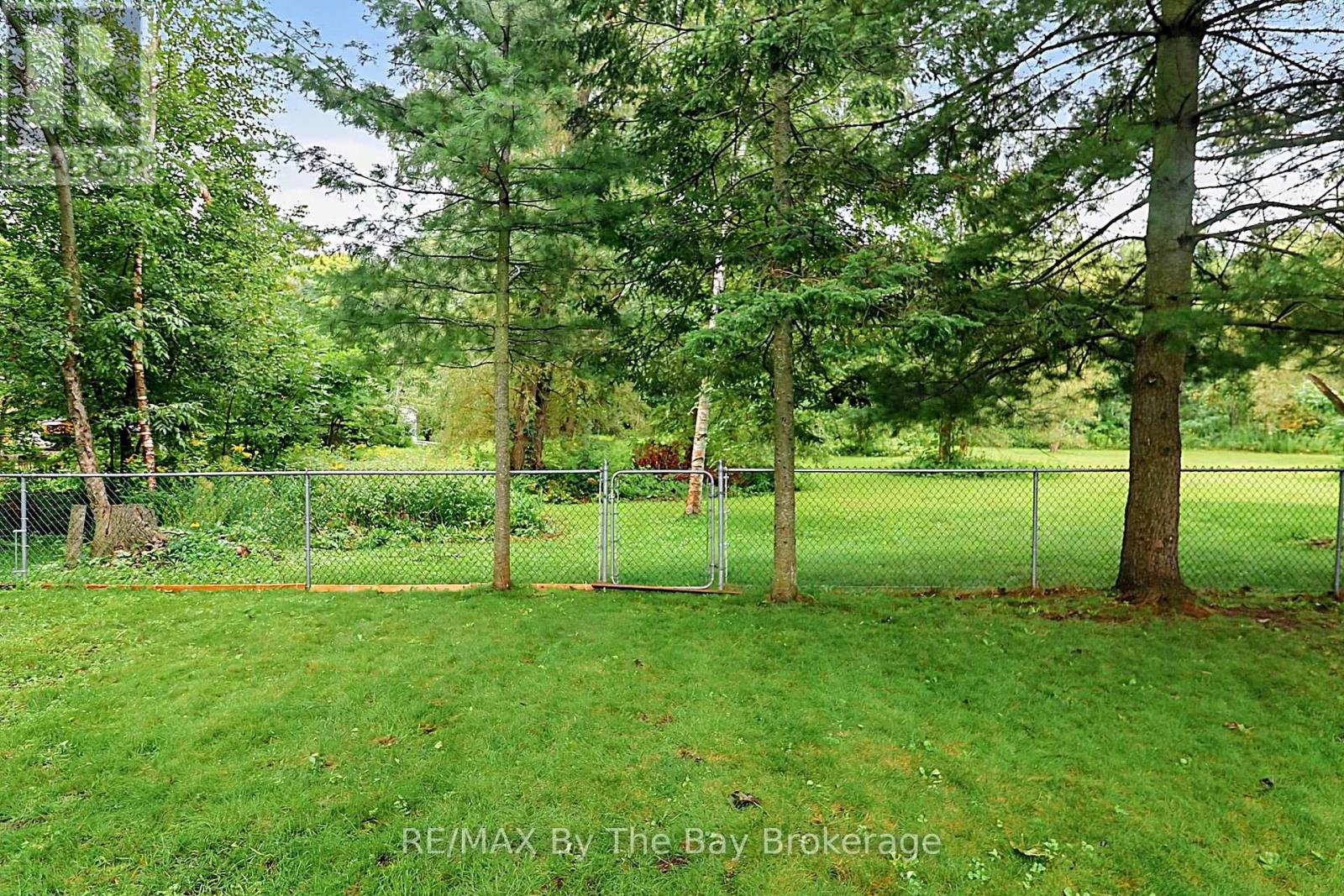 49 Royal Beech Drive, Wasaga Beach, Ontario  L9Z 1H3 - Photo 28 - S13740156