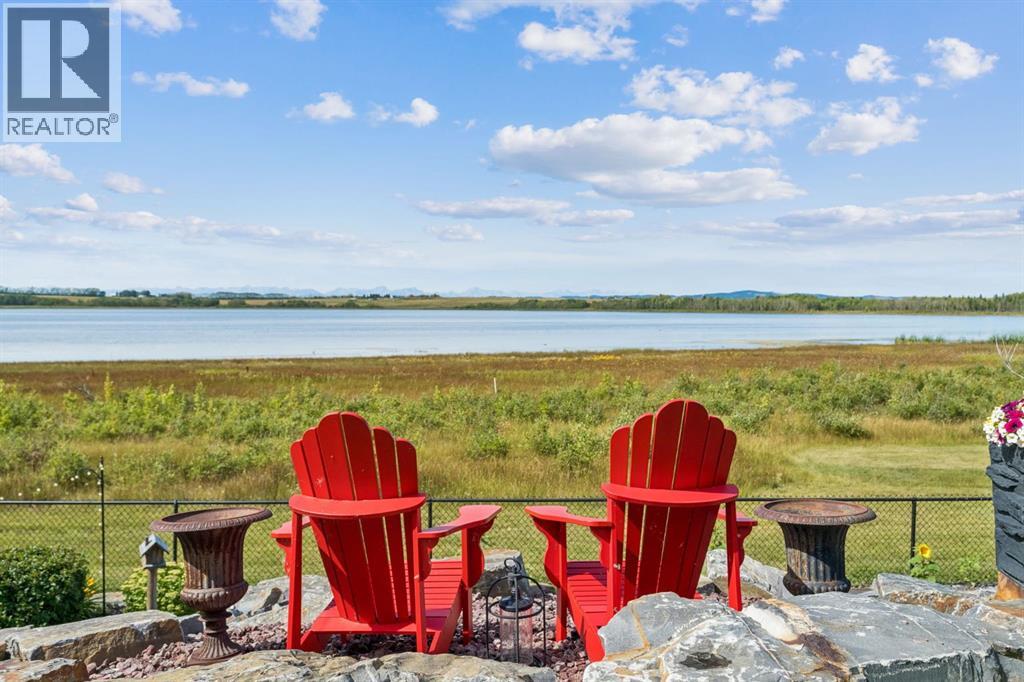 527 Montclair Place, Cochrane Lake, Alberta  T4C 0A8 - Photo 46 - A2341130