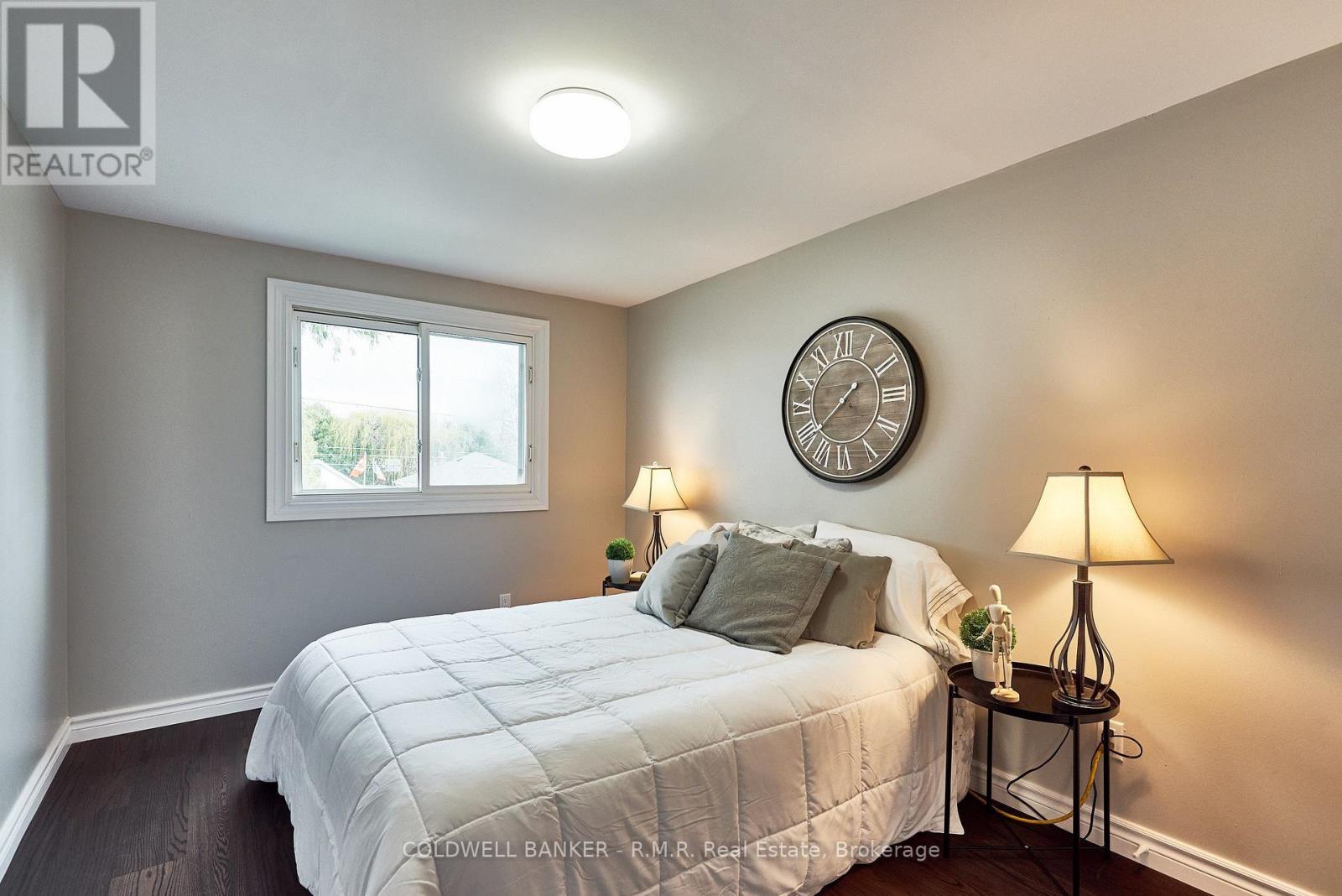 63 ORCHARD VIEW BOULEVARD