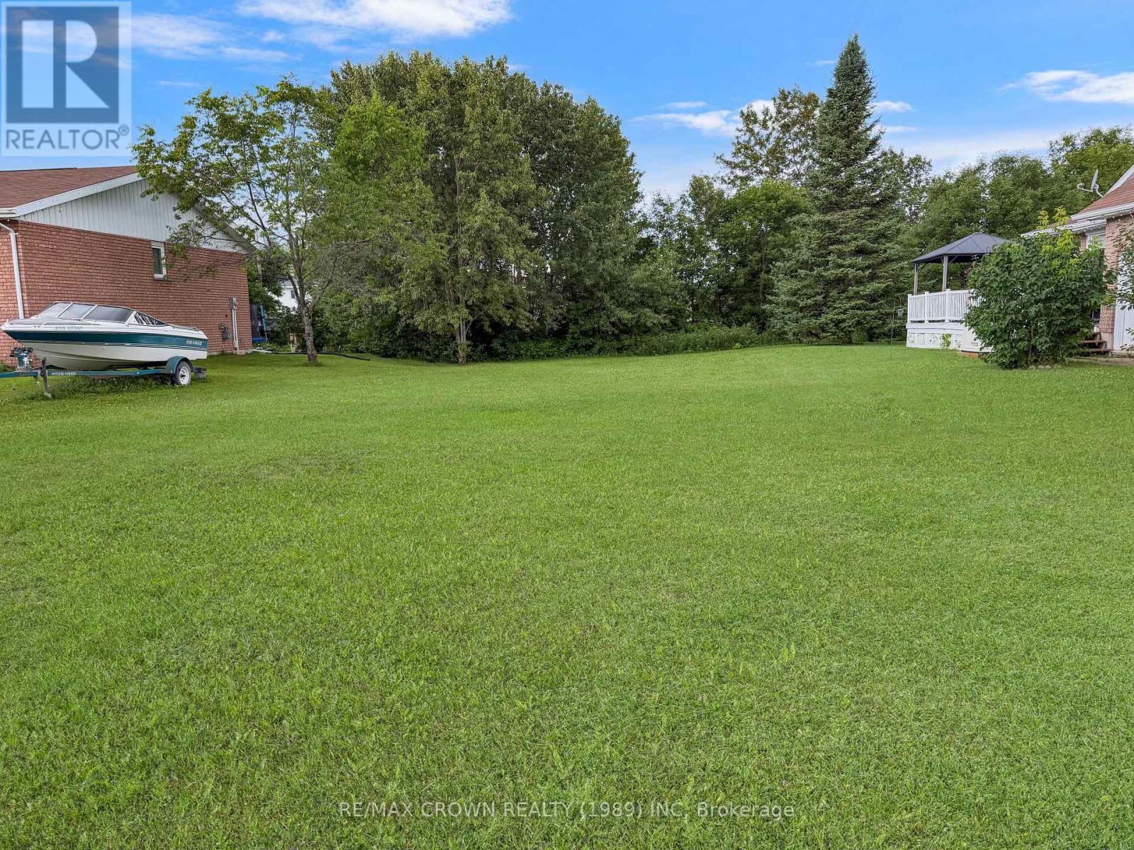 92 Progress Crescent, Kapuskasing, Ontario  P5N 3H7 - Photo 1 - T13740994
