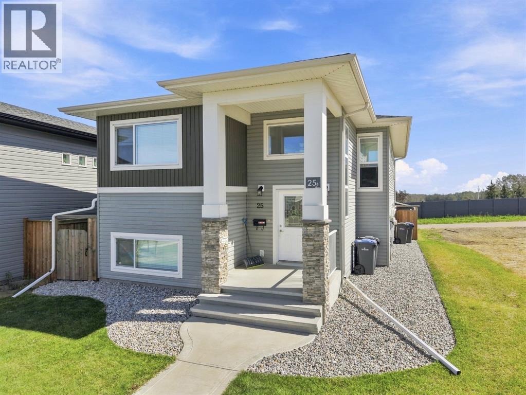 25 Victor Close, Sylvan Lake, Alberta
