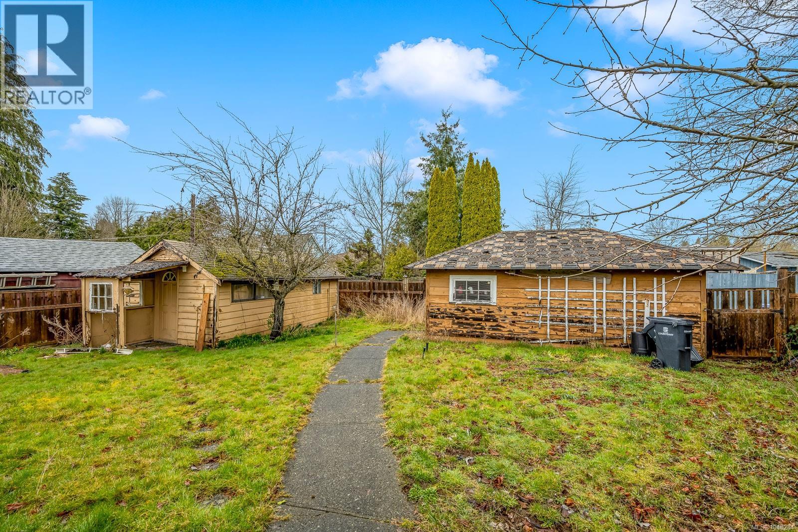 719 8th St, Courtenay, British Columbia V9N 1N6 - Photo 23 - 1048284