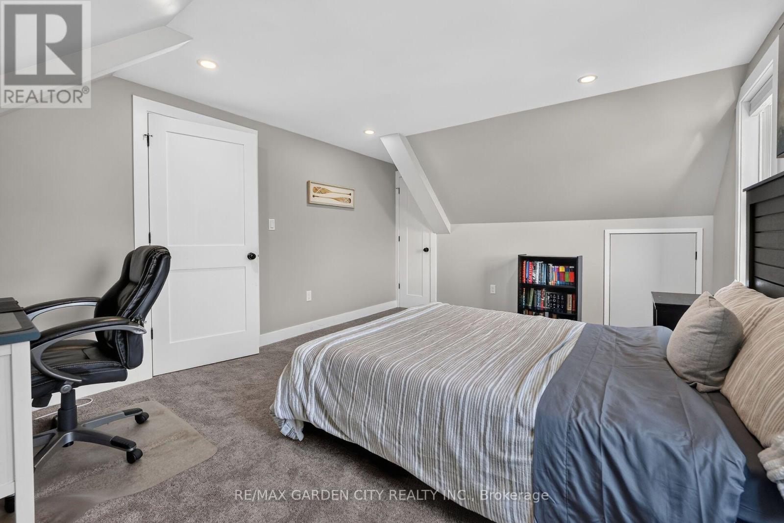 423 Read Road, Niagara-On-The-Lake, Ontario  L2R 7K6 - Photo 18 - X13740930