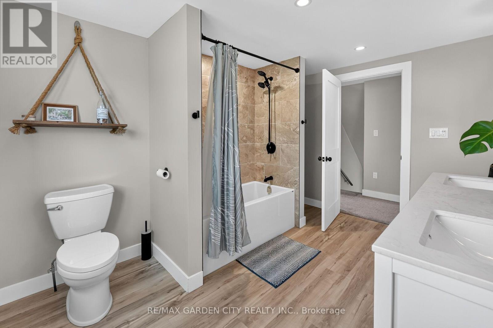 423 Read Road, Niagara-On-The-Lake, Ontario  L2R 7K6 - Photo 20 - X13740930