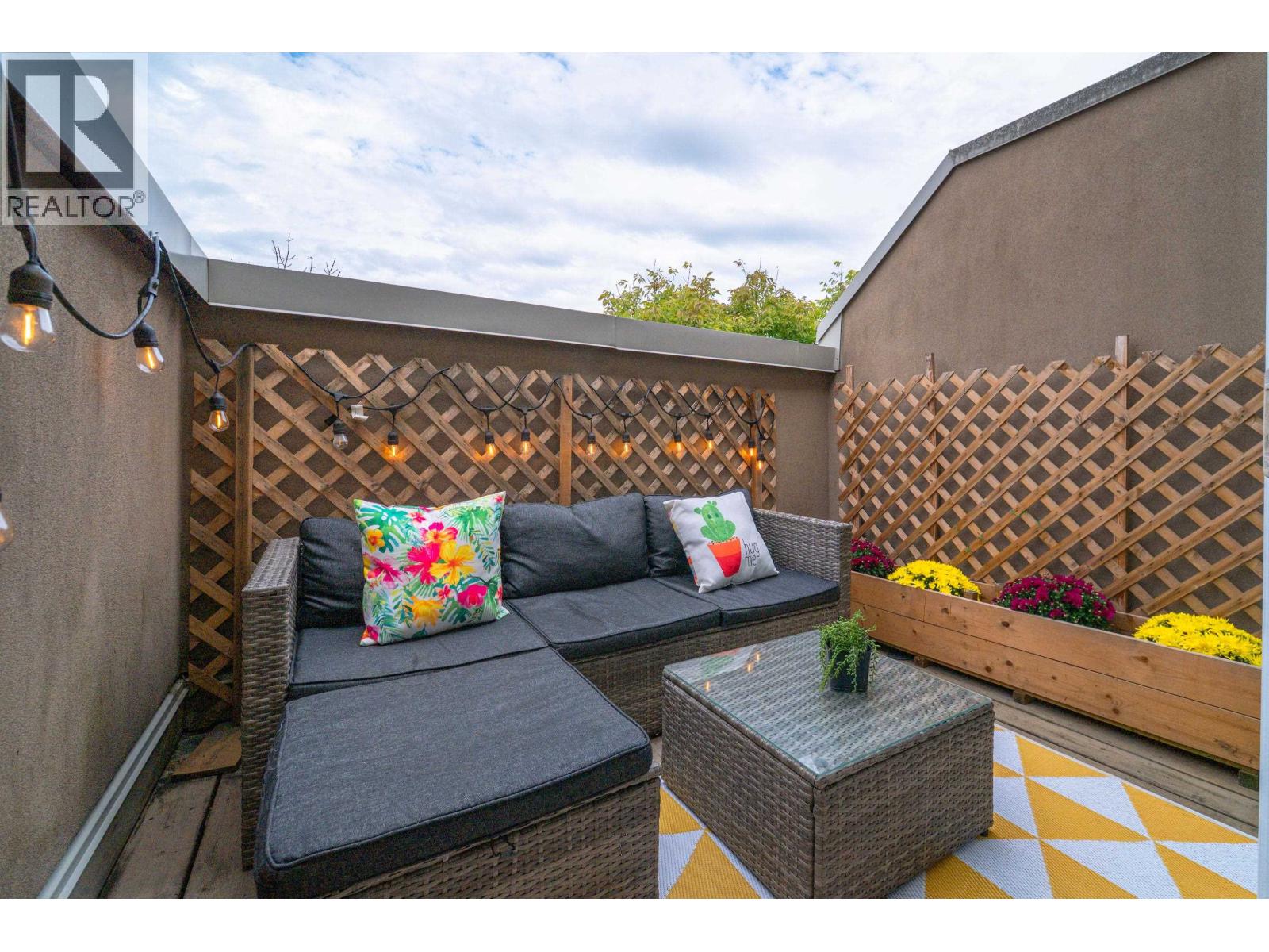 404 2161 W 12th Avenue, Vancouver, British Columbia  V6K 4S7 - Photo 8 - R3161204