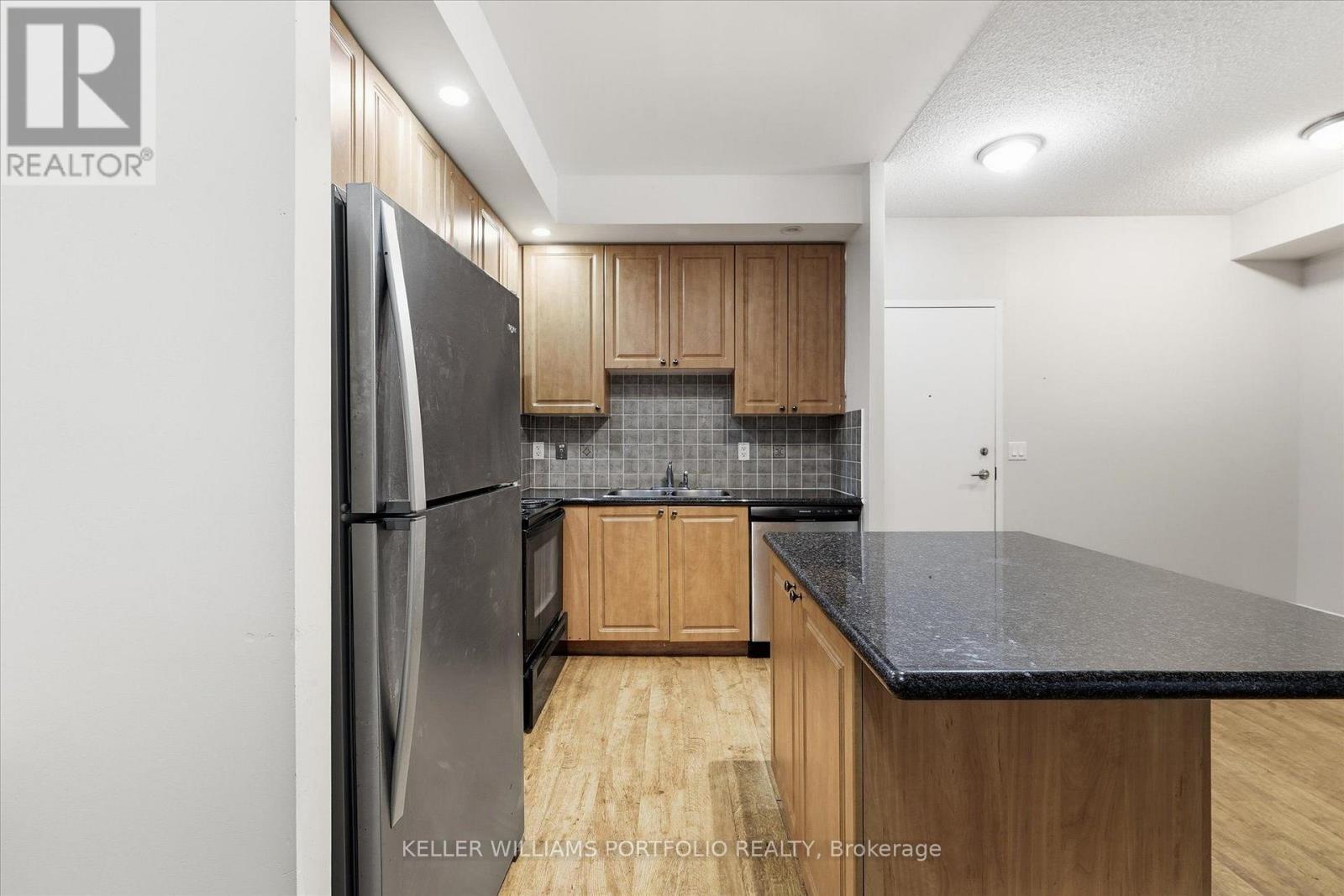 133 - 33 Cox Boulevard, Markham, Ontario  L3R 8A6 - Photo 7 - N13706776