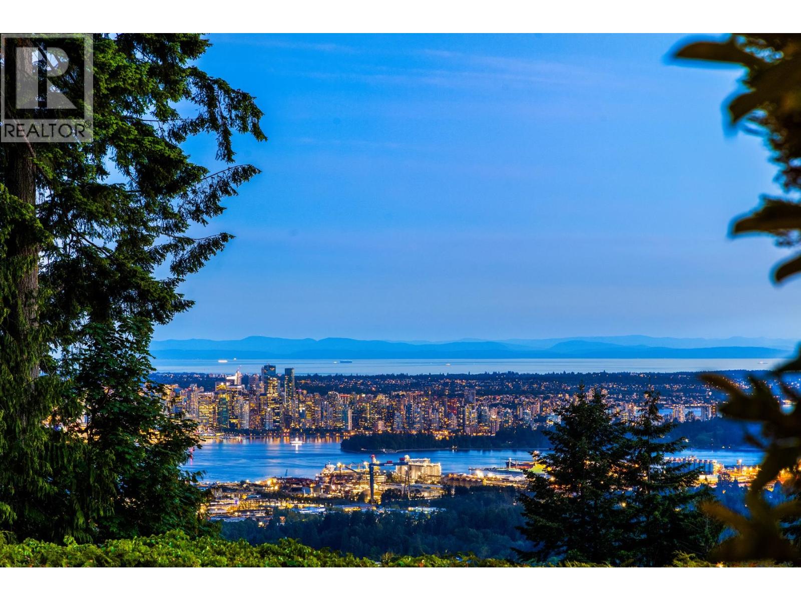 187 Rondoval Crescent, North Vancouver, British Columbia  V7N 2W6 - Photo 18 - R3161205